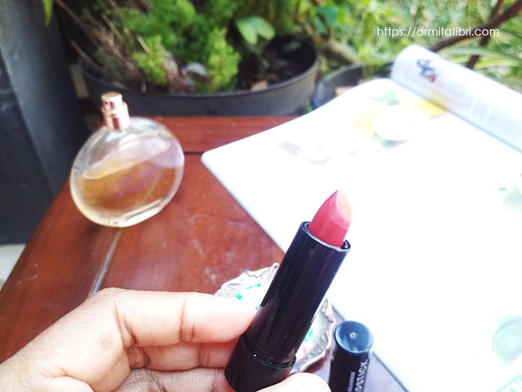 Review Lipstik Oriflame