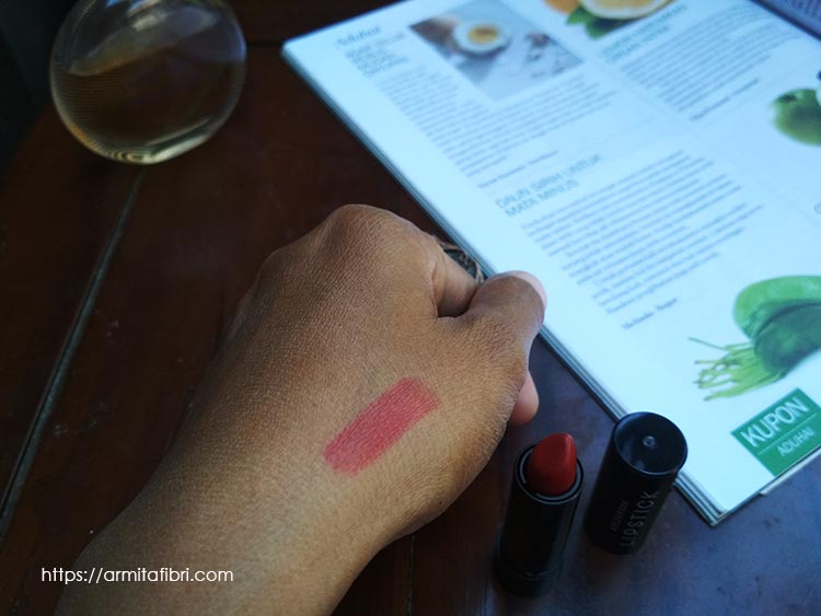 Review Lipstick Oriflame