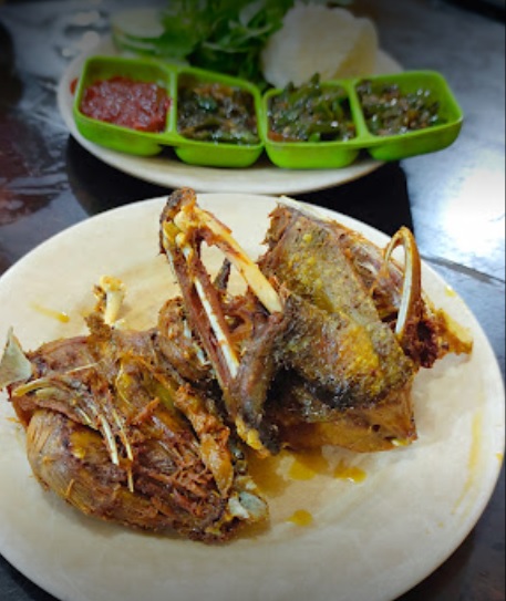 review tempat makan di purworejo ebebek dargo