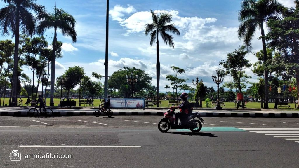 wisata purworejo terbaru alun alun purworejo