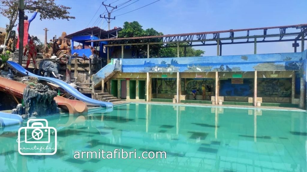 Kolam renang dekat soreang