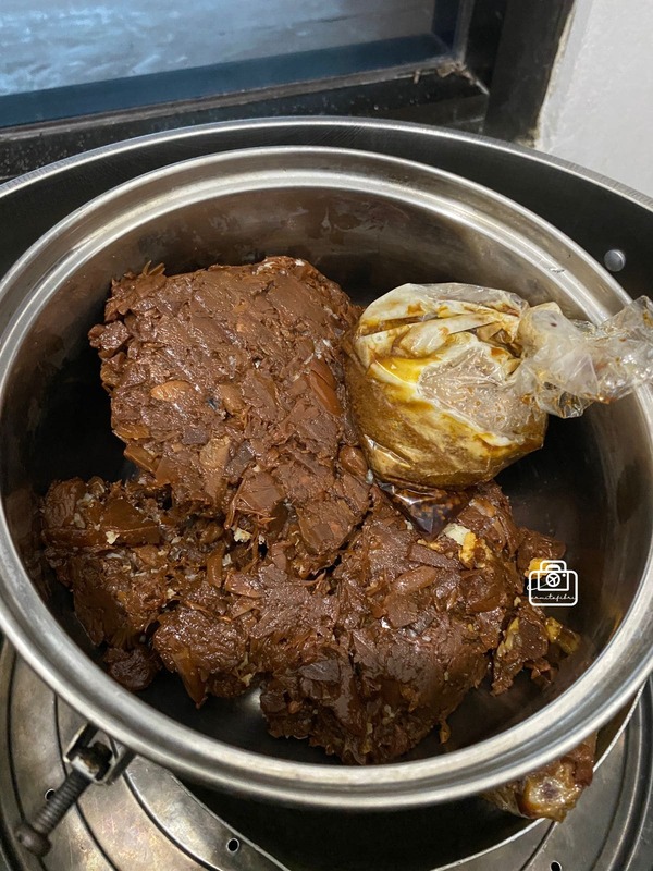 paket oleh oleh gudeg