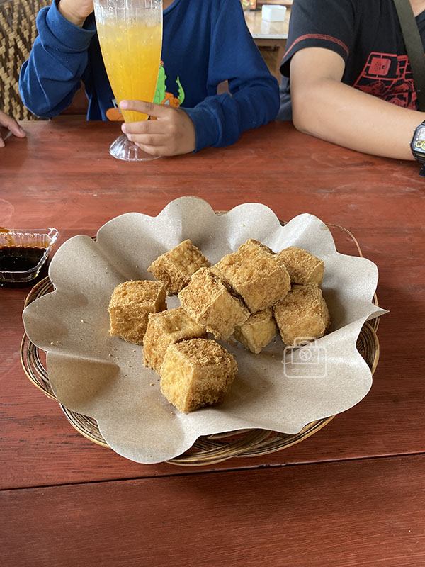 tempat makan di jatinangor