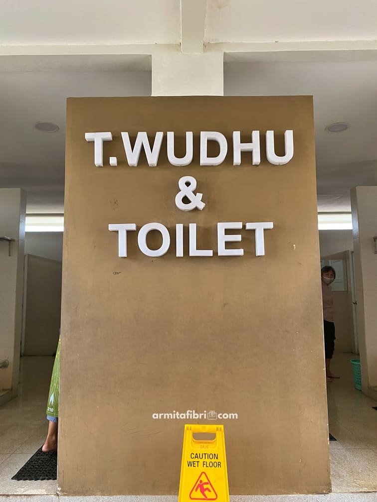 toilet di rest area terdekat