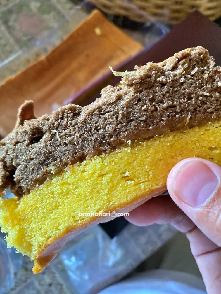kue lapis surabaya