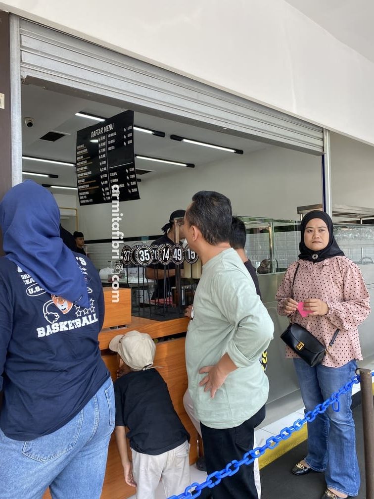 tempat makan di bandung yang buka 24 jam
