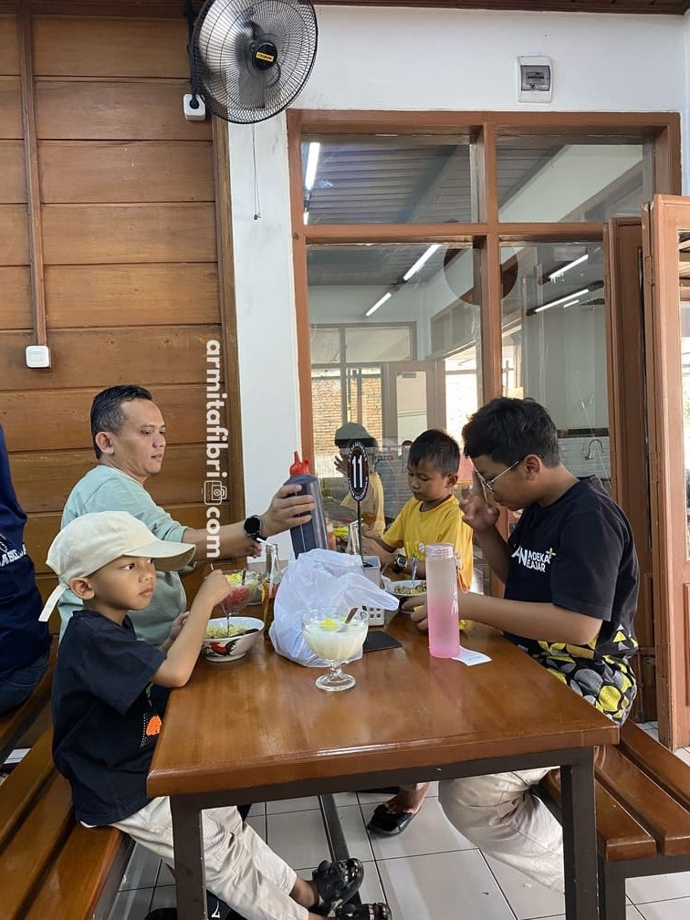 tempat makan baso di bandung