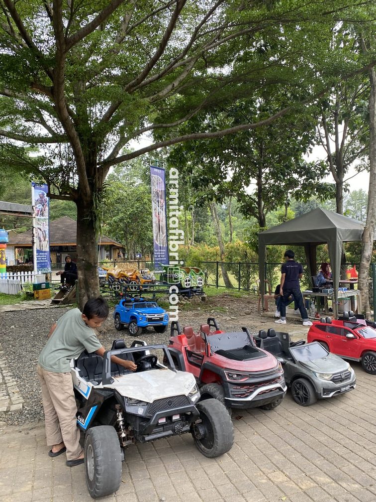 review taman budaya