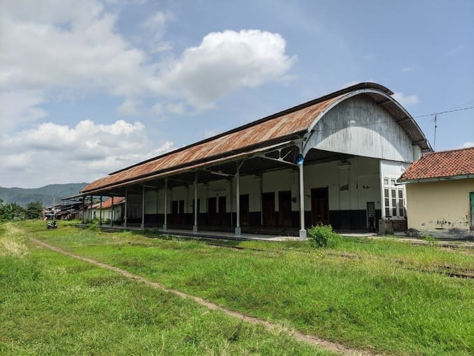 foto stasiun purworejo
