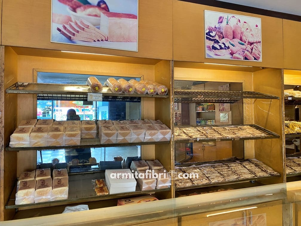 Harga Roti Eliza Bakery